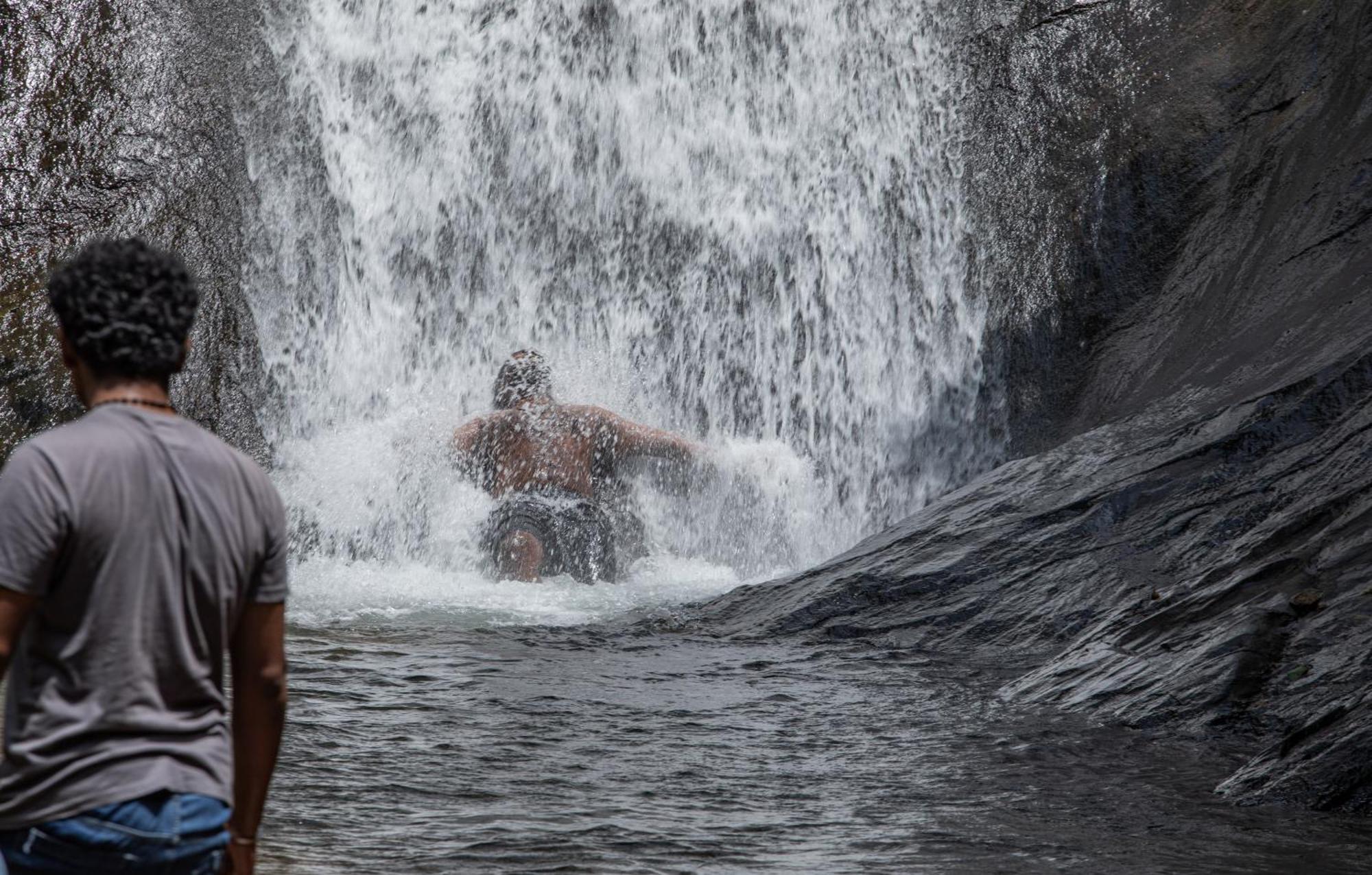 Aruvikuzhy Waterfalls Villa Kozhancheri Dış mekan fotoğraf